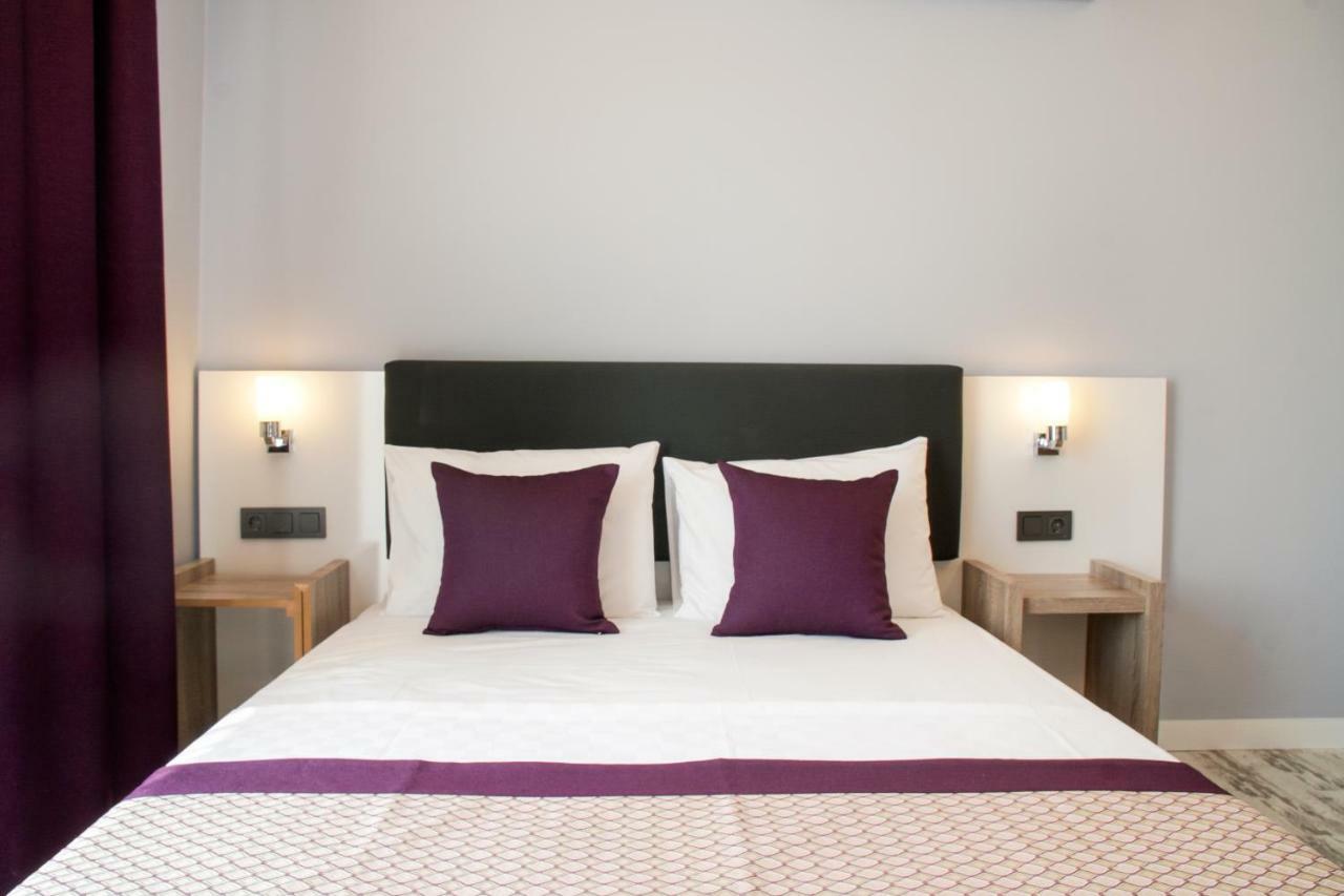 Otel Af-ra 2*